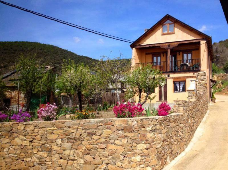 El Mirador Del Bierzo Villa Tejedo Exterior photo